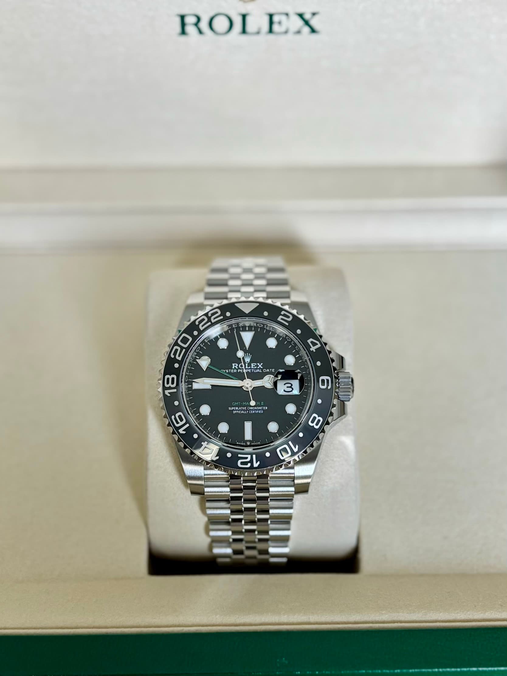 Rolex GMT Master II 126710GRNR “Bruce Wayne” (2026)